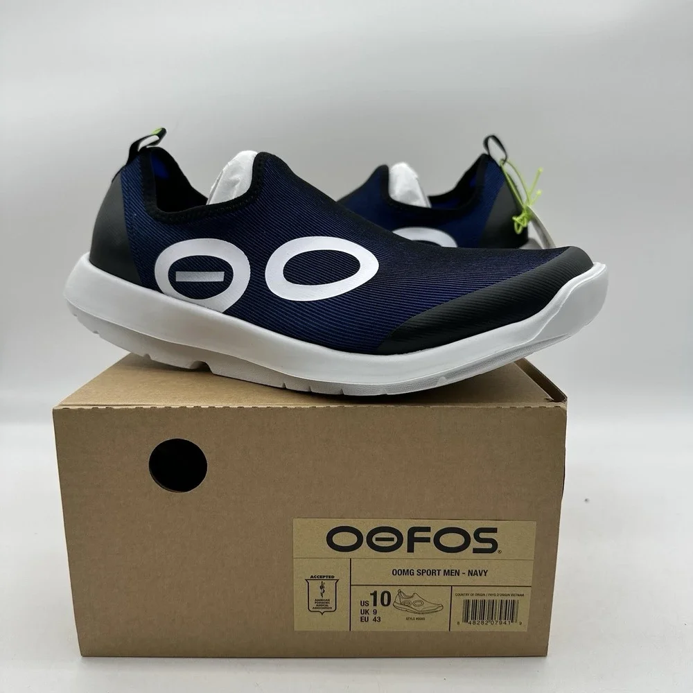 NIB Oofos OOMG Sport 5085 Men's Size 10 Recovery Slip On Shoes Navy White